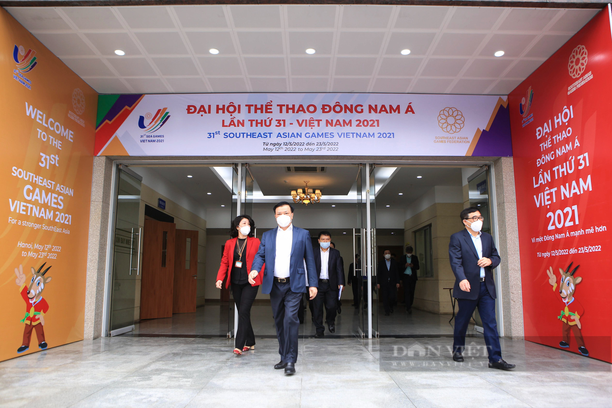 Bí thư Thành ủy Hà Nội kiểm tra công tác chuẩn bị SEA Games 31 - Ảnh 4.