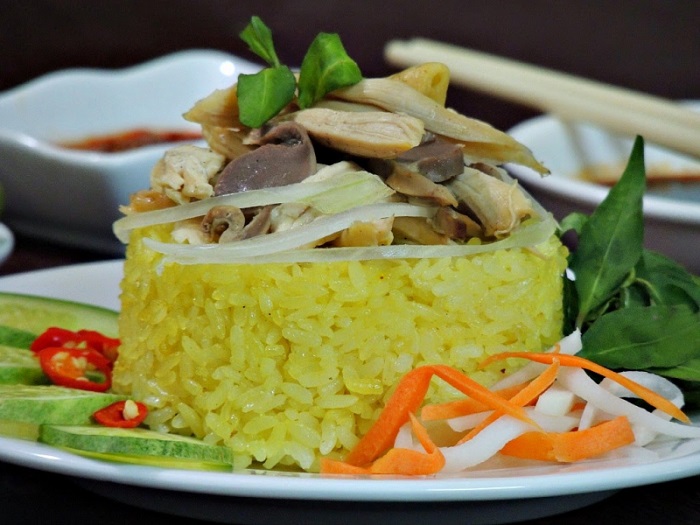 Top places to enjoy Hoi An chicken rice to attract all tourists on April 30 and May 1 - Photo 7.