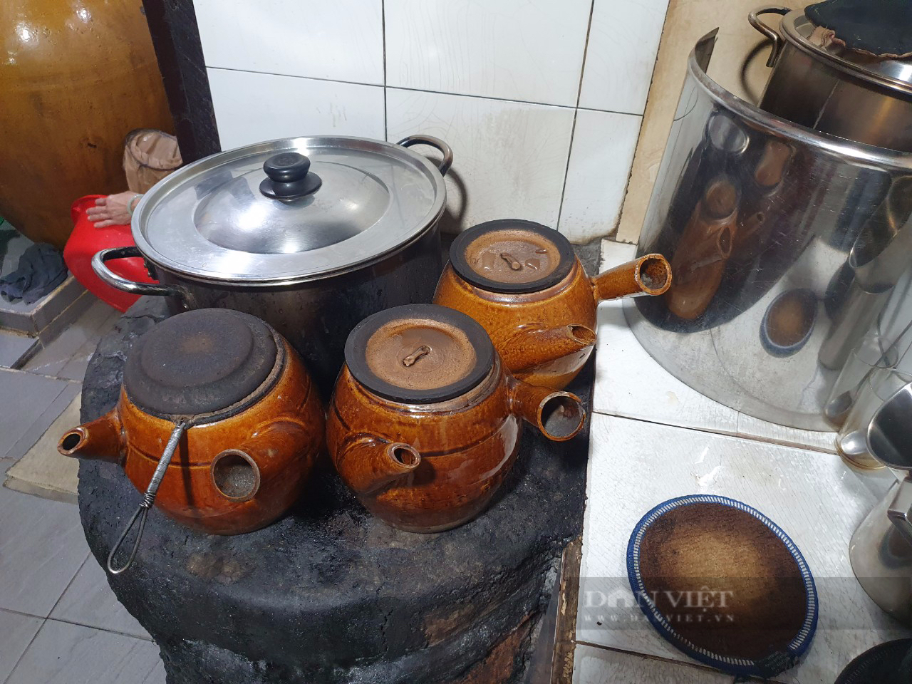 Đến Cheo Leo, tìm hương vị cà phê vợt hơn 80 năm giữa lòng Sài Gòn - Ảnh 4.