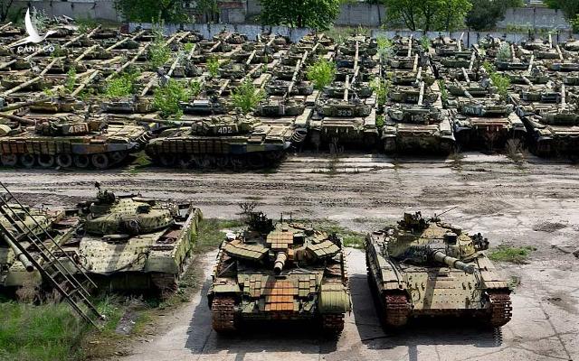 Ukraine: Từ cường quốc quân sự hạng 4 thế giới đến xin... viện trợ vũ khí - Ảnh 10.