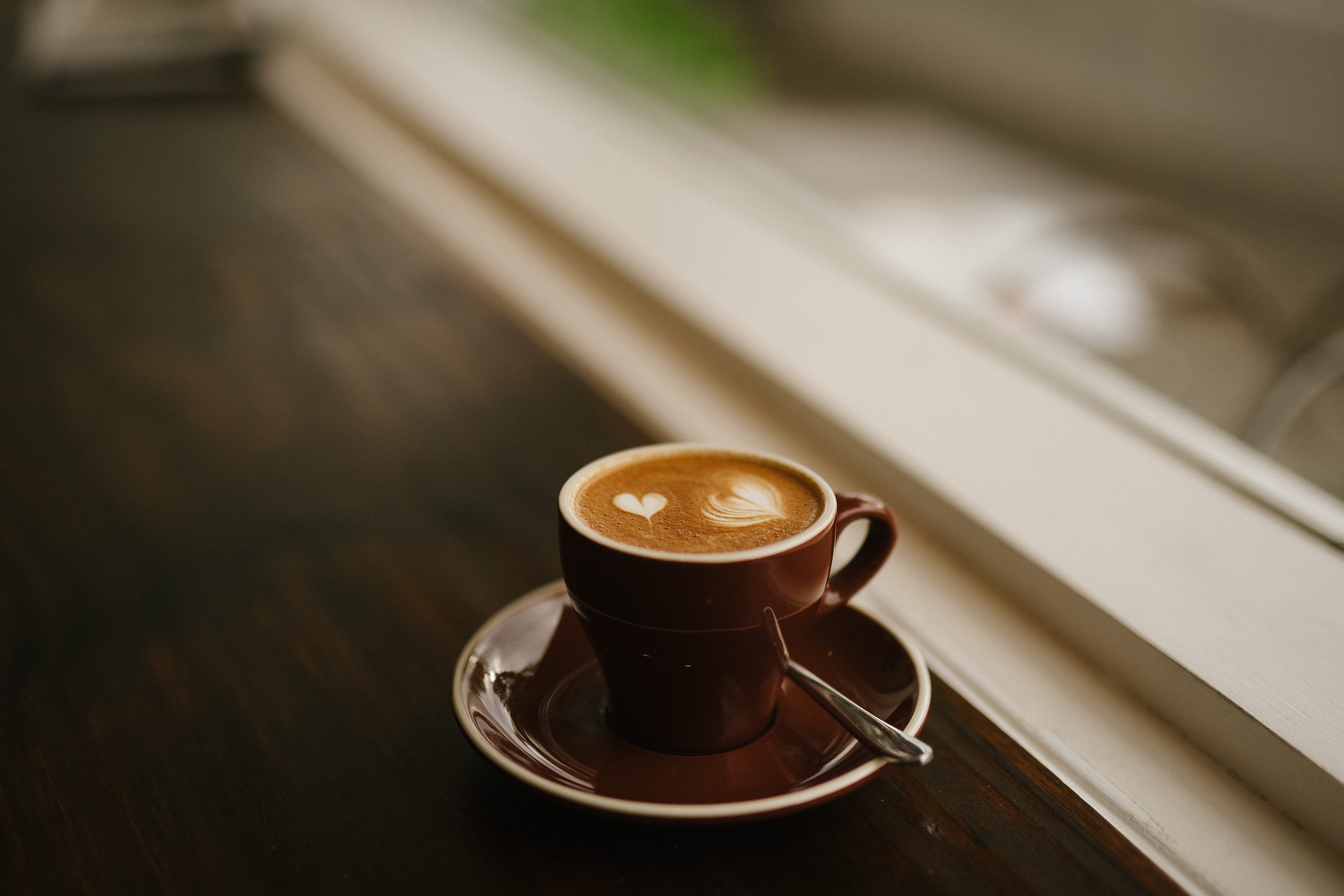 Uống cà phê có thể cải thiện sức khoẻ tim mạch và giúp sống thọ hơn - Ảnh 1.