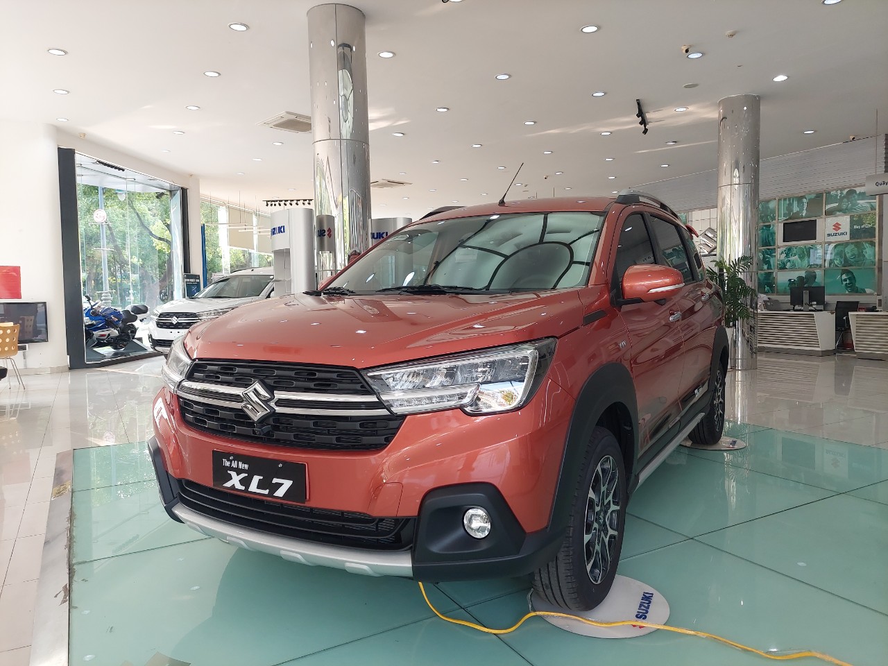 So sánh khấu hao Suzuki XL7 và Toyota Veloz Cross sau 1 năm: Xe 7 chỗ nào mất giá hơn? - Ảnh 2.