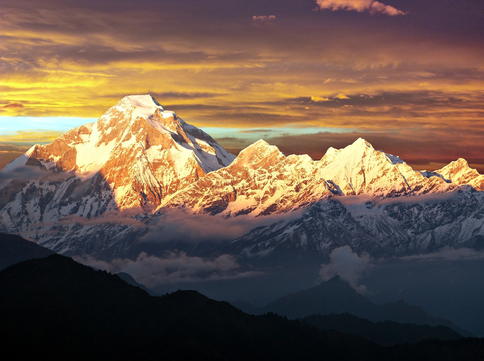 7 ngọn núi cao nhất thế giới - Ảnh 10.