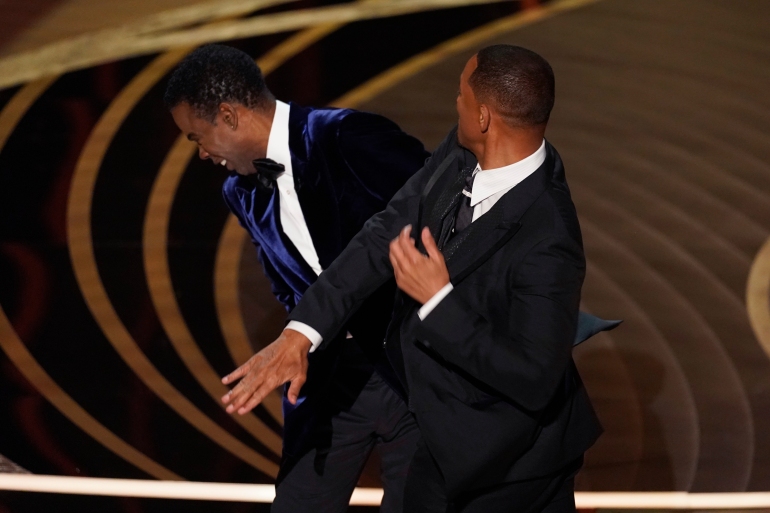 Will Smith hối hận vì tát Chris Rock trong đêm trao giải Oscar 2022 - Ảnh 2.