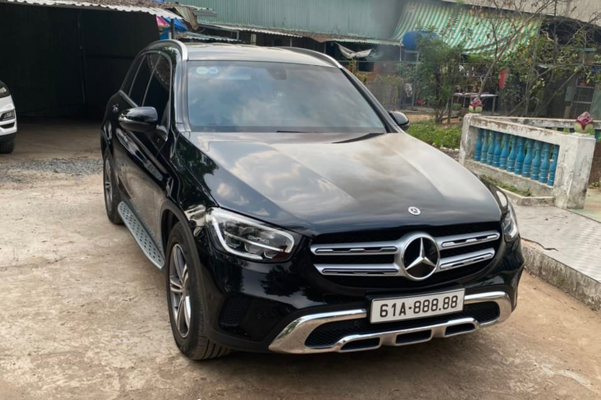 MercedesBenz GLC200 4Matic biển ngũ quý 8 rao bán giá ngỡ ngàng