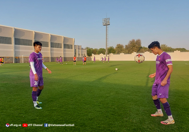 HLV U23 Uzbekistan đánh giá bất ngờ về U23 Việt Nam - Ảnh 3.