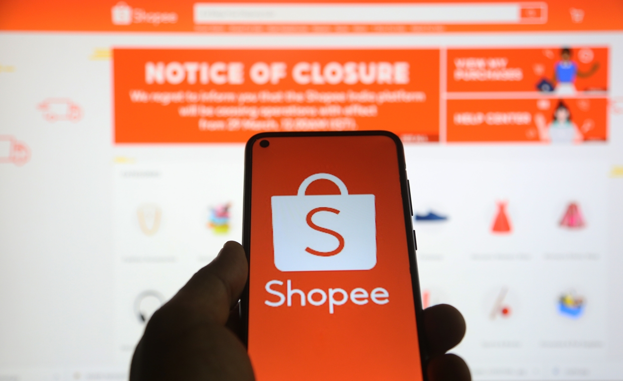 Chưa đầy sáu tháng sau khi ra mắt, Shopee cho biết họ ngừng hoạt động tại Ấn Độ. Tại sao? Điều này tác động như thế nào đến thị trường thương mại xã hội? Ảnh: @AFP.