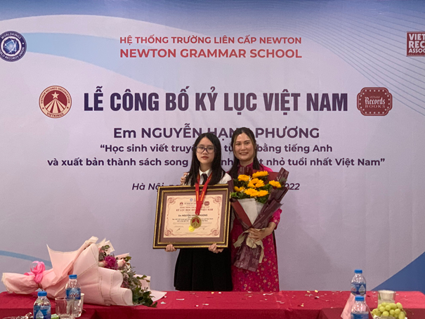 Kỷ lục gia nhỏ tuổi Việt Nam xuất bản truyện giả tưởng bằng tiếng Anh - Ảnh 3.