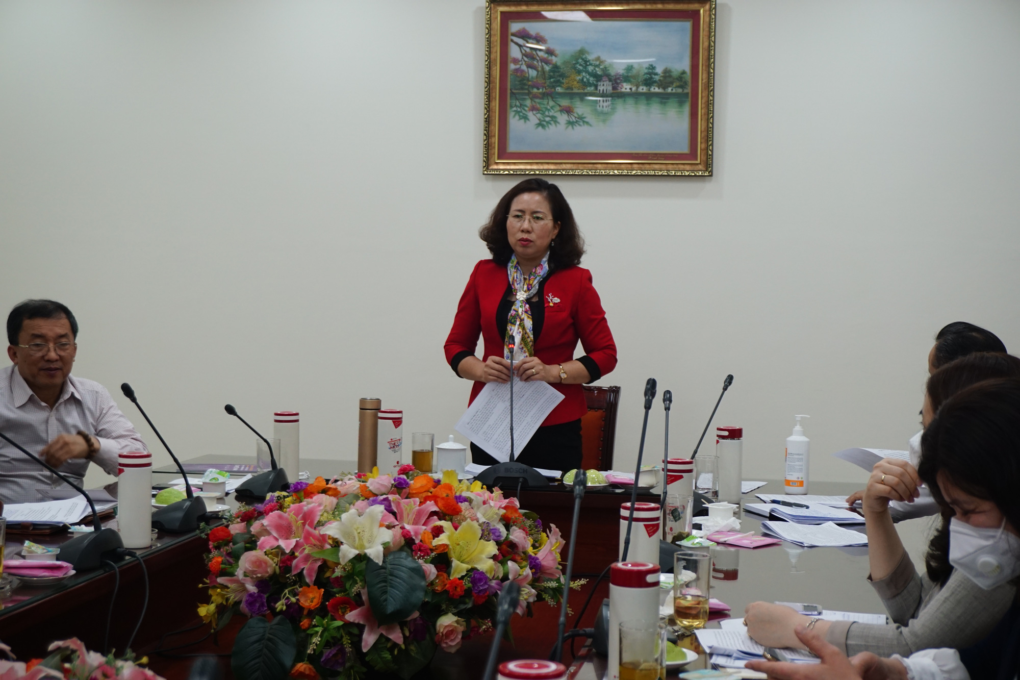 Phó Chủ tịch Hội NDVN Bùi Thị Thơm: Khơi dậy tiềm năng, phát huy vai trò cán bộ nữ vì sự tiến bộ phụ nữ- Ảnh 2.