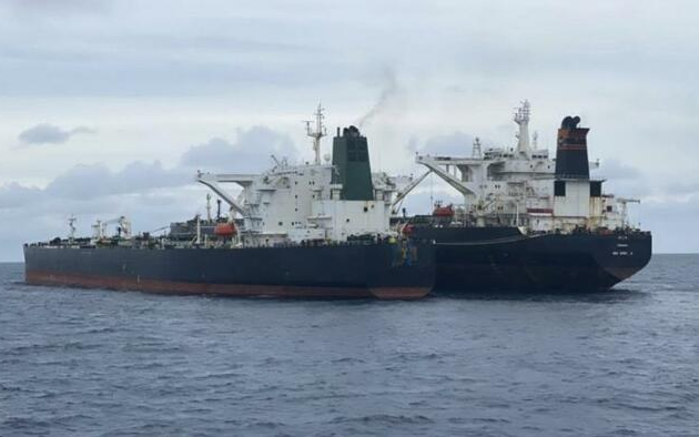 Trừng phạt Nga: Các tàu chở dầu của Moscow tung &quot;tuyệt chiêu&quot; né đòn