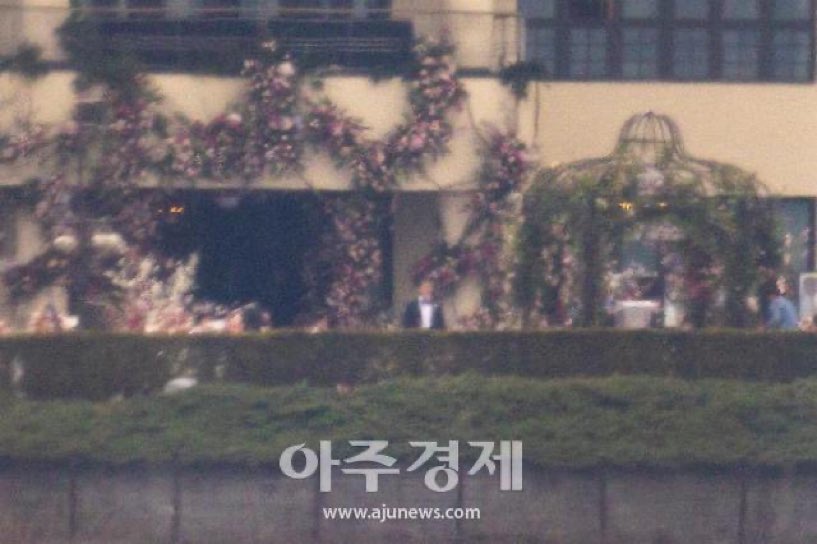 Những hình ảnh hiếm hoi từ đám cưới Hyun Bin và Son Ye Jin - Ảnh 5.