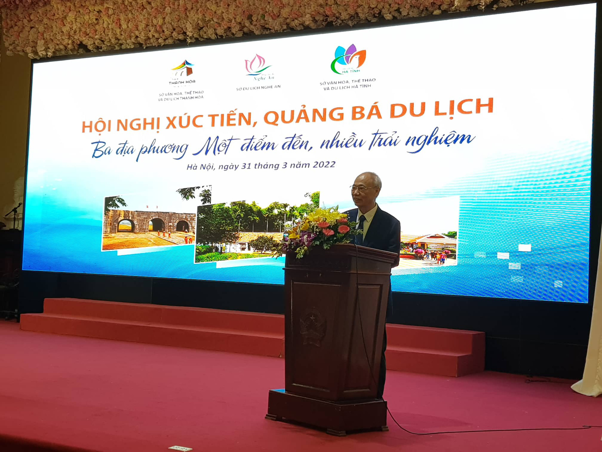 Thanh Hóa, Nghệ An cùng nắm tay nhau hút khách mùa du lịch mùa hè 2022 - Ảnh 2.