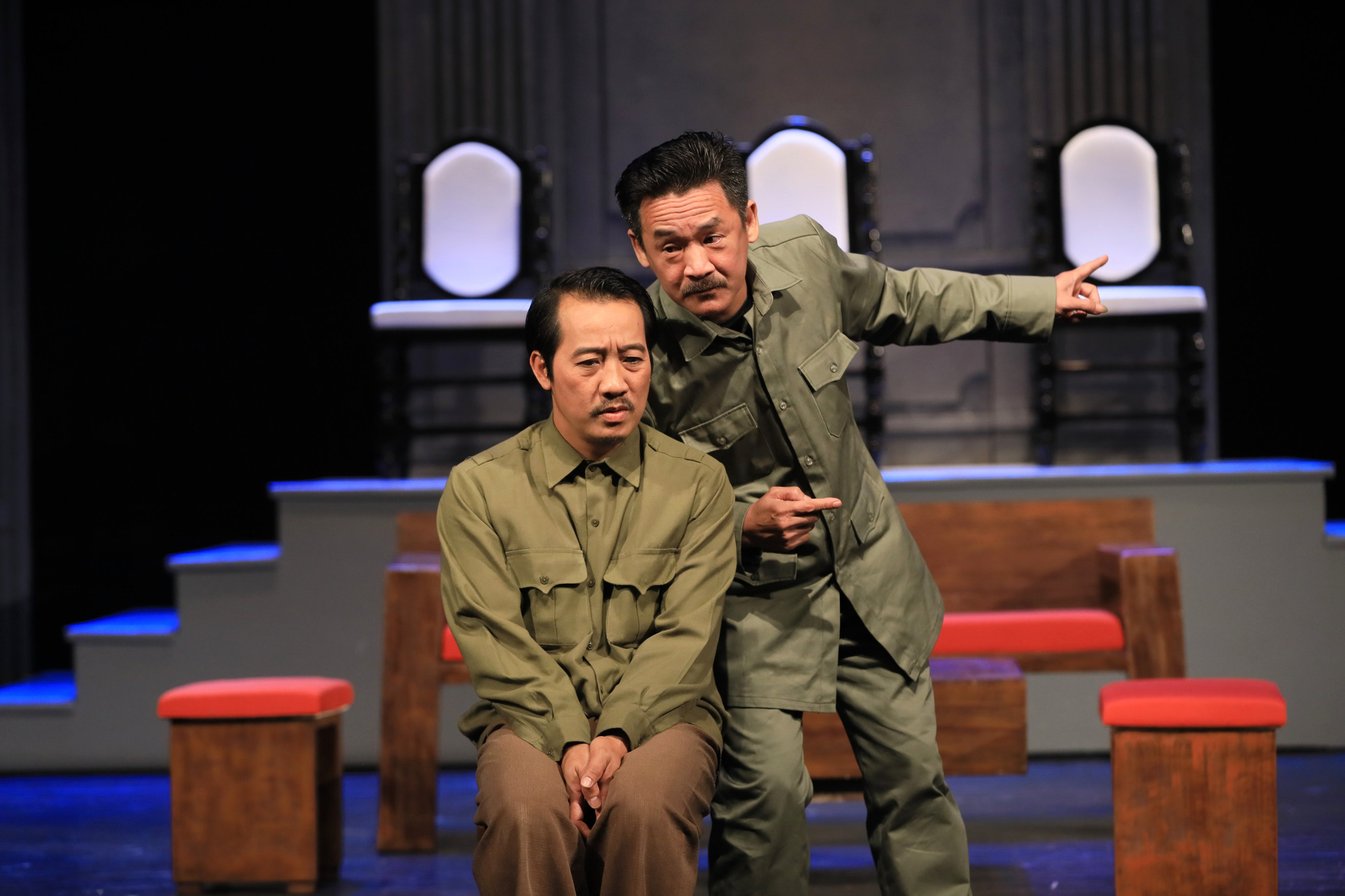 Công diễn vở kịch cuối cùng trong sự nghiệp lừng lẫy của nhà viết kịch Lưu Quang Vũ - Ảnh 6.