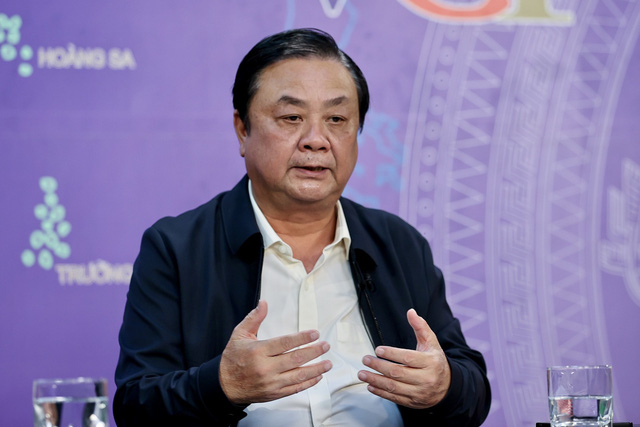 Bộ trưởng NNPTNT Lê Minh Hoan: Giải phóng ùn tắc nông sản xong nhưng lại không kiên trì tìm giải pháp đối phó đứt gãy - Ảnh 1.