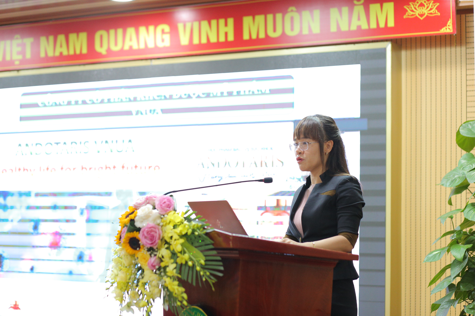 Một doanh nghiệp khoa học công nghệ của Học viện Nông nghiệp Việt Nam chế tạo thực phẩm từ nhiều dược liệu quý - Ảnh 3.