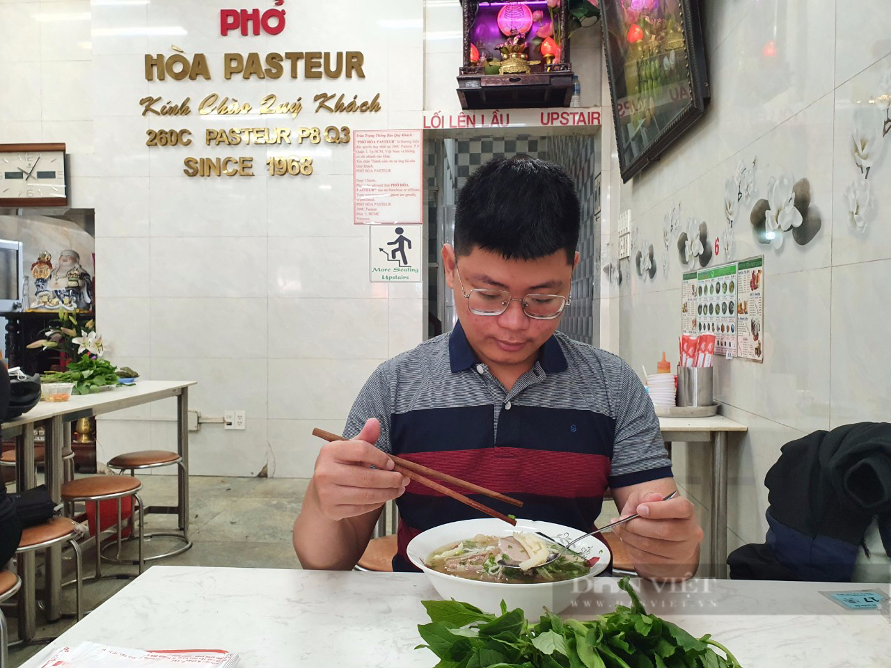 3 quán phở ở trung tâm Sài Gòn, giá không rẻ vẫn hút dân sành ăn - Ảnh 2.