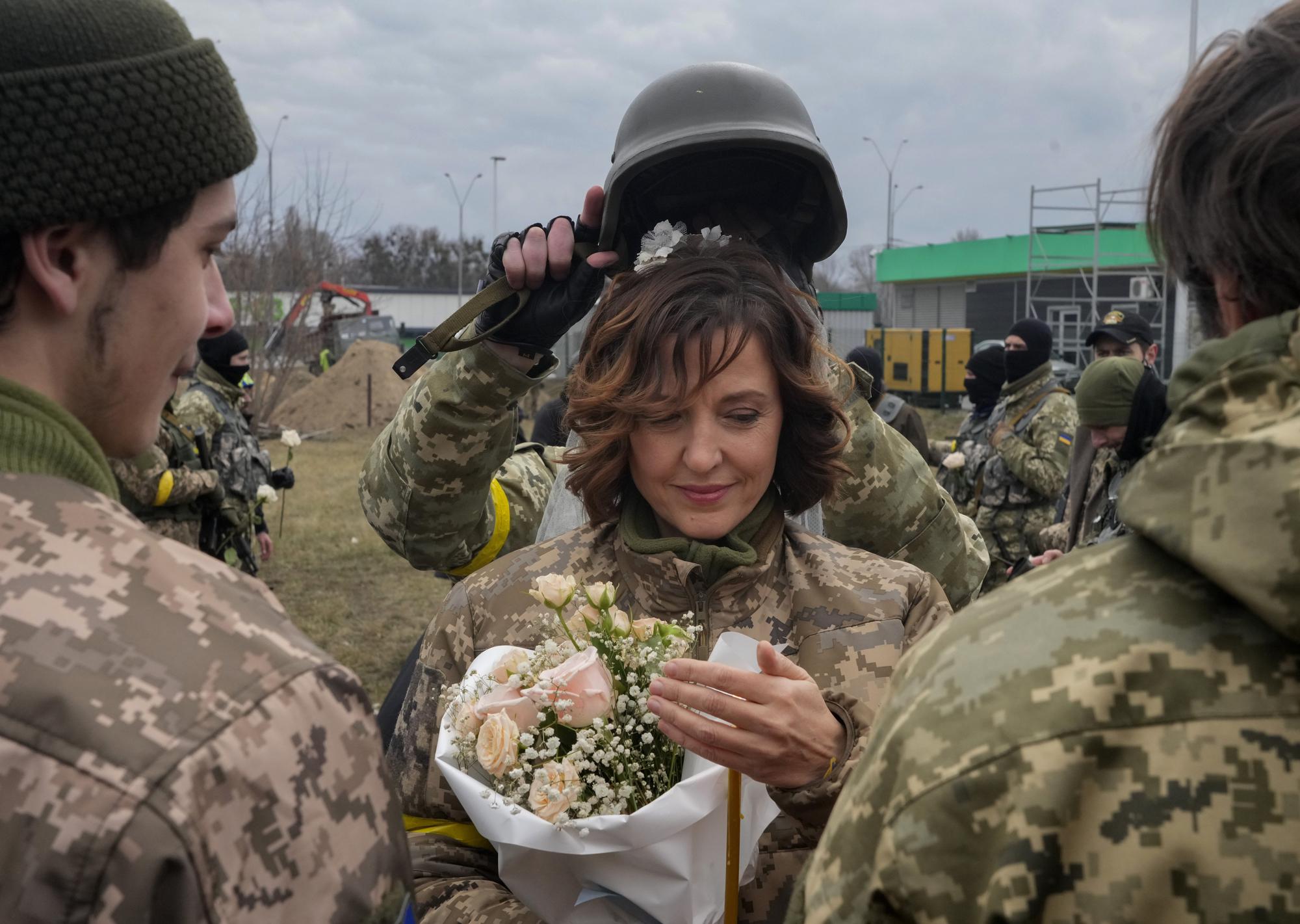 Hình ảnh Ukraine sau 11 ngày  - Ảnh 13.