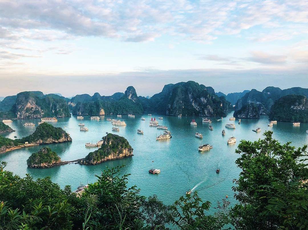Hai địa điểm du lịch tại Việt Nam được báo chí nước ngoài khen ngợi không tiếc lời - Ảnh 2.