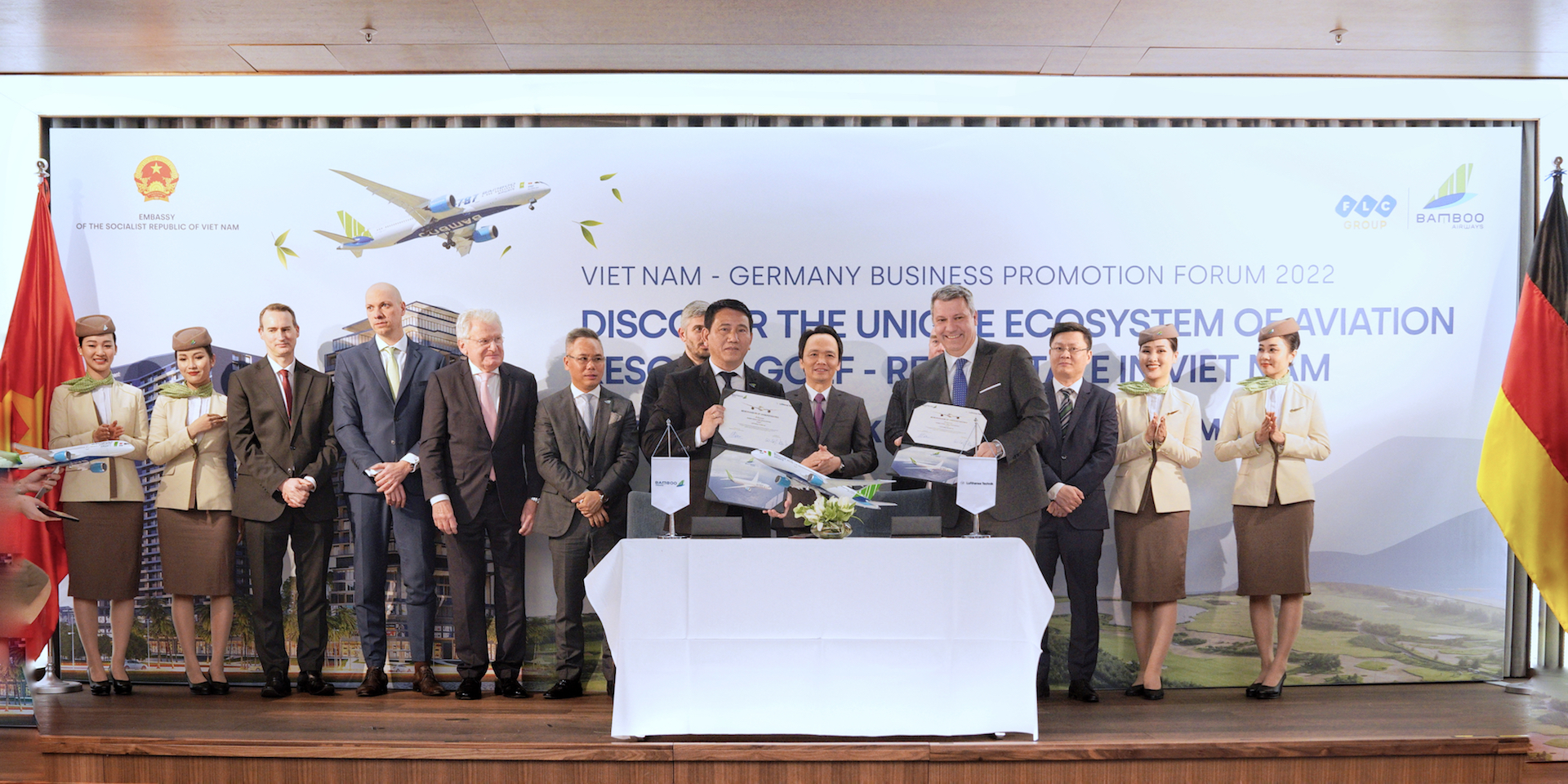 Bamboo Airways ký kết loạt thoả thuận hợp tác chiến lược trong diễn đàn xúc tiến đầu tư lớn tại Đức - Ảnh 3.