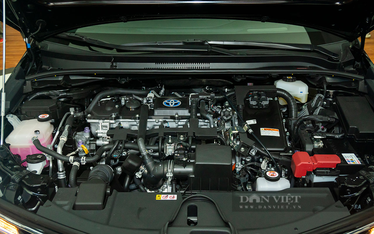 Trải nghiệm thực tế Toyota Corolla Altis 2022 vừa về đại lý, giá tốt đấu Honda Civic, Mazda 3 - Ảnh 7.