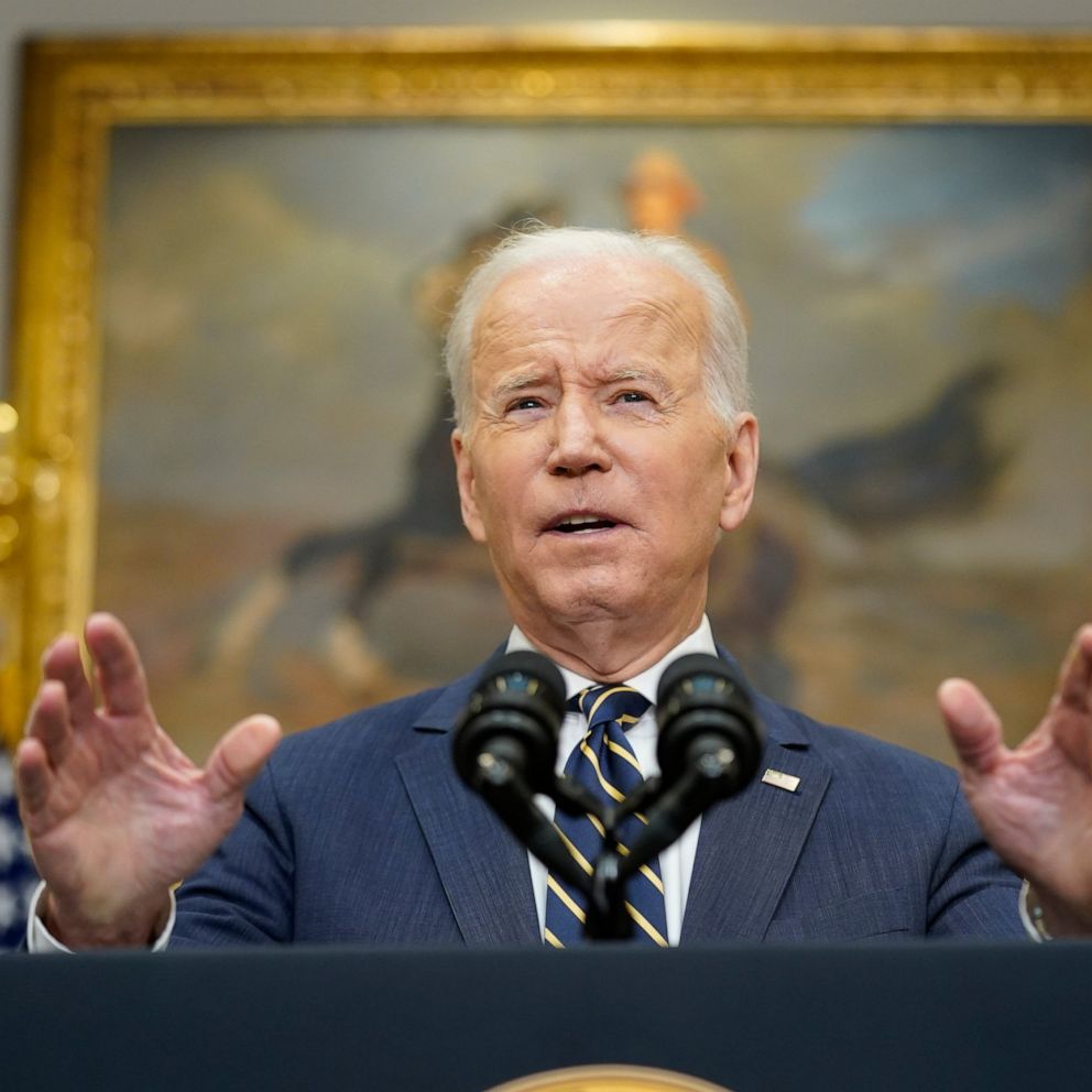 Tổng thống Mỹ Biden thêm "đòn" vào động mạnh kinh tế Nga, đẩy Moscow đến bờ vực vỡ nợ