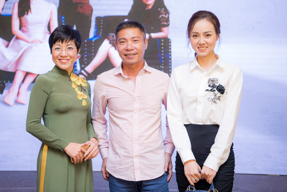 Những cặp đôi trong showbiz sẵn sàng bảo vệ nhau trước dư luận sau khi nói chia tay - Ảnh 4.