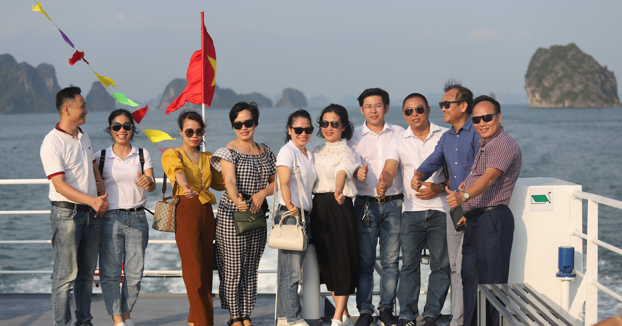 70,000 tourists flock to Ha Long on the anniversary of the death anniversary of March 10