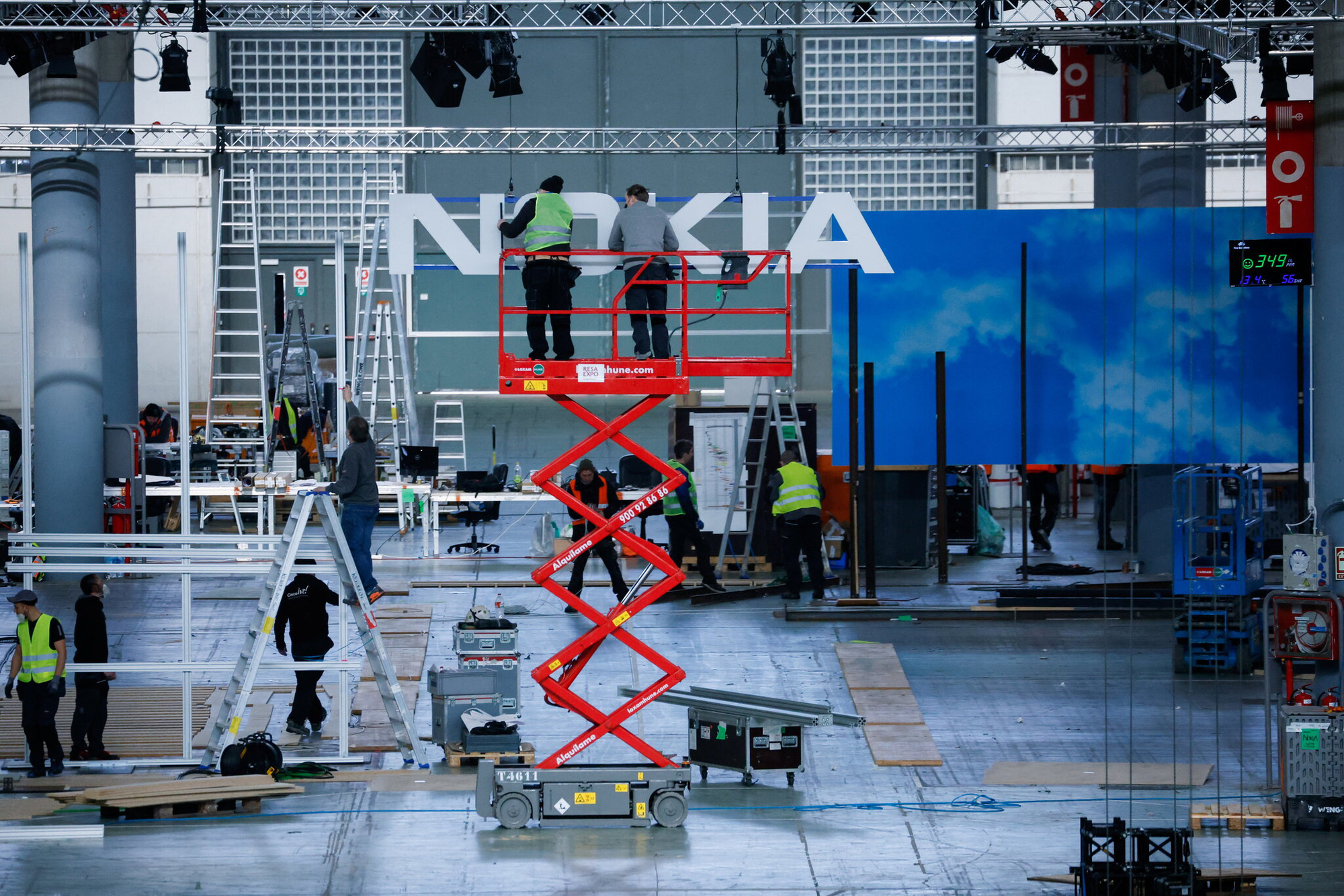 According to CEO Pekka Lundmark, Nokia has about 2,000 employees in Russia, some of whom may be offered jobs in other Nokia markets.  Photo: @AFP.