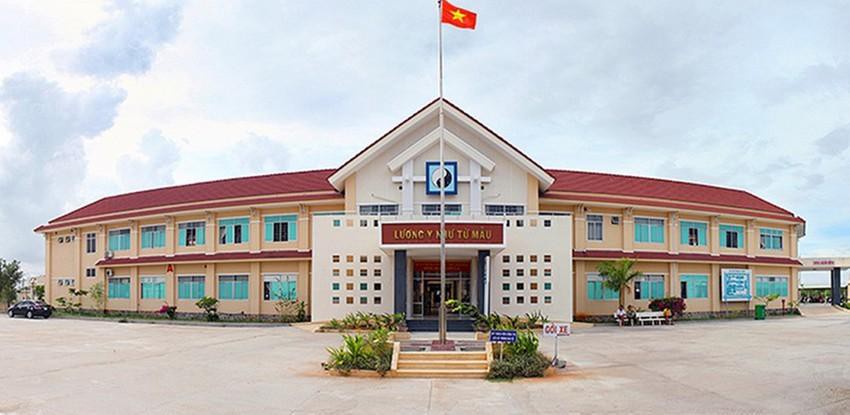 Bình Thuận: Đề nghị kiểm điểm một giám đốc bệnh viện vì liên quan đến việc mua thiết bị chống dịch Covid-19 - Ảnh 1.