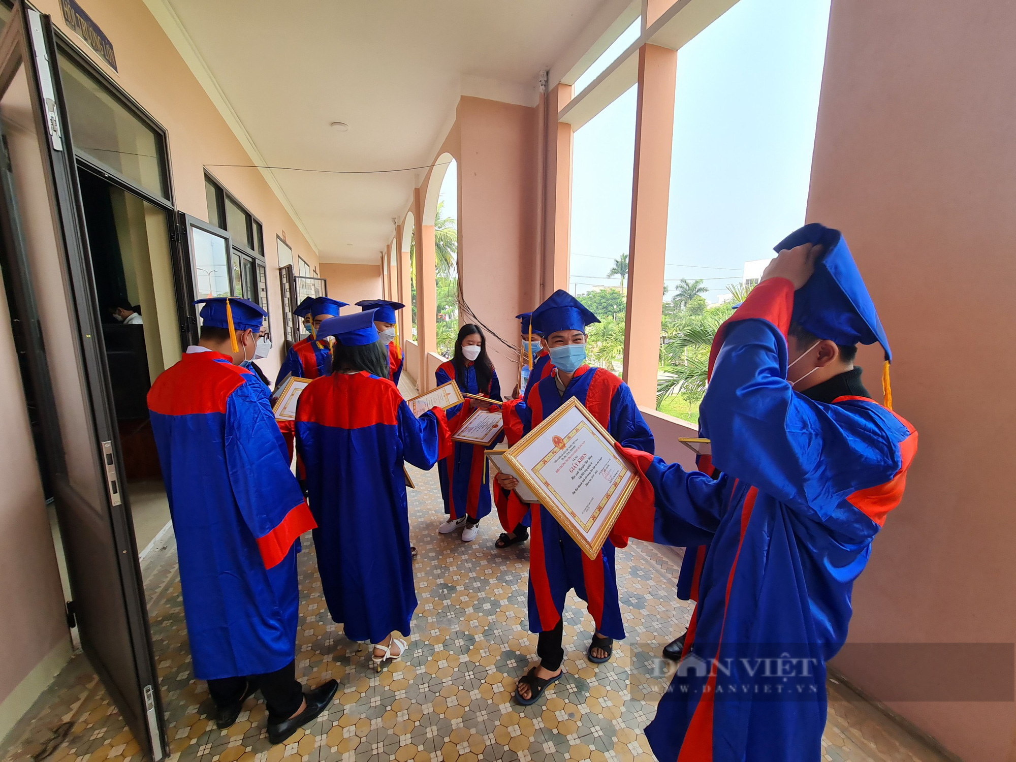 Vừa tốt nghiệp, sinh viên Trường Cao đẳng Quảng Nam nhận ngay lương 12 triệu đồng - Ảnh 4.