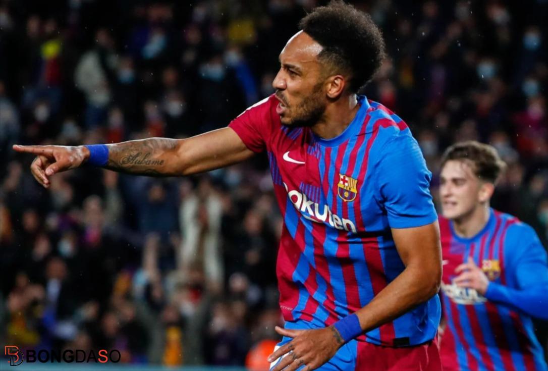 Aubameyang: Họng pháo nổi loạn thành món quà cho Barca - Ảnh 3.