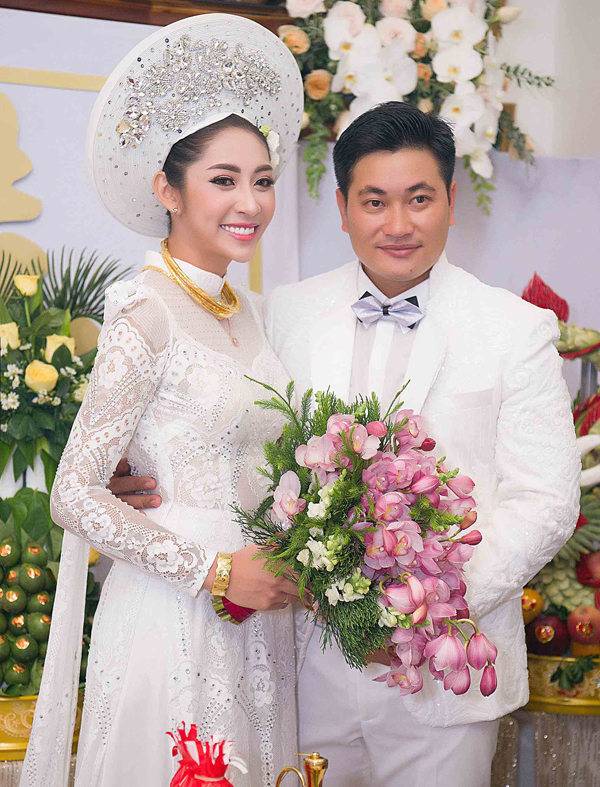Not only Hoang Oanh, many Hau Viet girls also soon broke up in marriage - Photo 5.