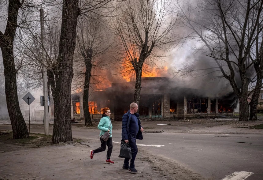 Chiến sự Ukraine: Quân Nga củng cố vị trí, tấn công mạnh Mariupol nhưng chưa làm được điều này ở Donbass - Ảnh 1.