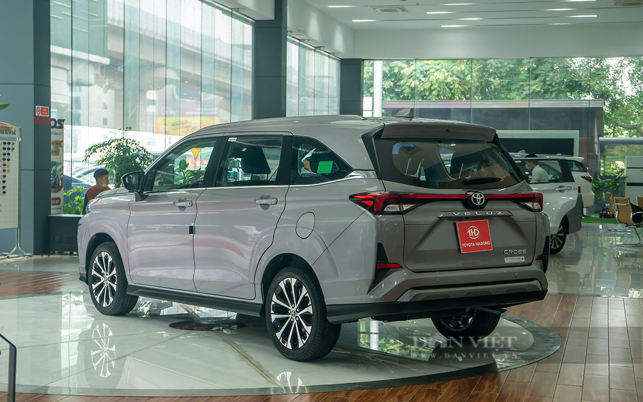 Enough price channel tricks, Toyota Veloz Cross still sells nearly a thousand cars after more than a week of launch, enough to replace Innova - Photo 3.