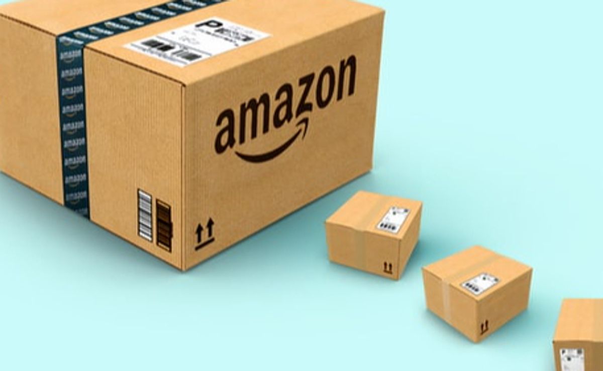 Người bán trên Amazon phải đối mặt với khoản phụ phí nhiên liệu và lạm phát 5% để bù đắp chi phí gia tăng. Ảnh: @AFP.