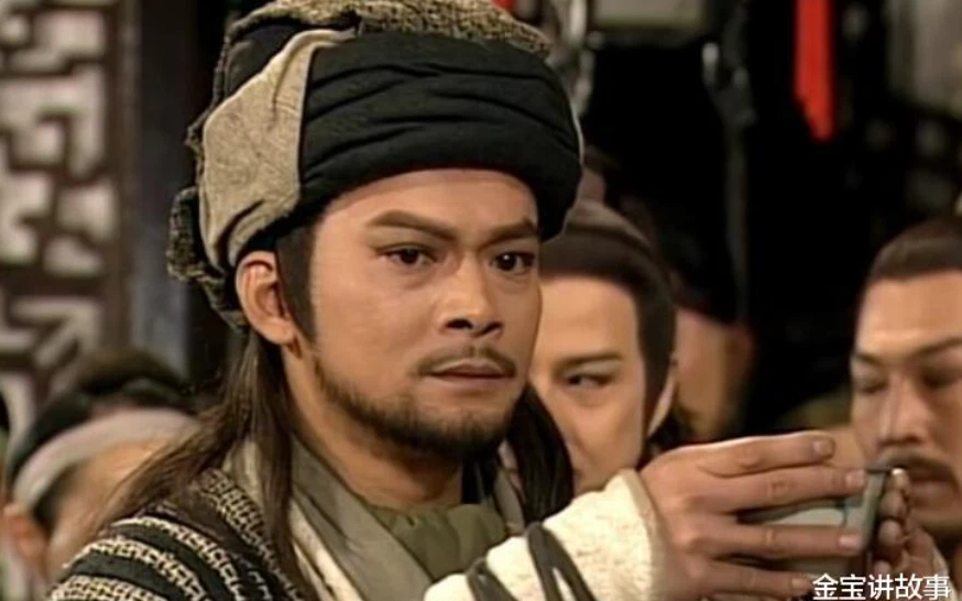 Which martial arts character makes Kieu Phong easily surrender?