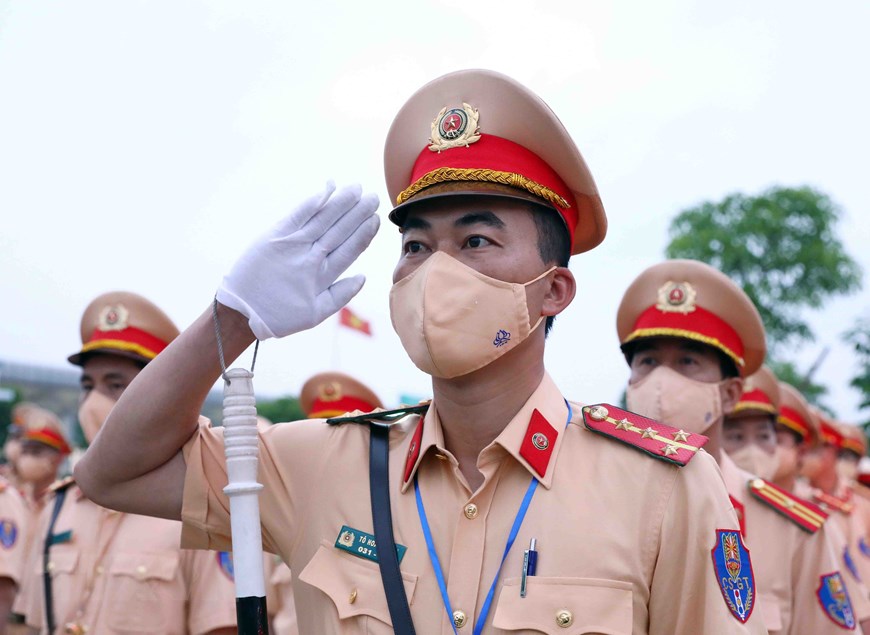 Bộ Công an chỉ đạo huy động tối đa lực lượng, đảm bảo an toàn giao thông dịp 30/4 - 1/5 - Ảnh 3.