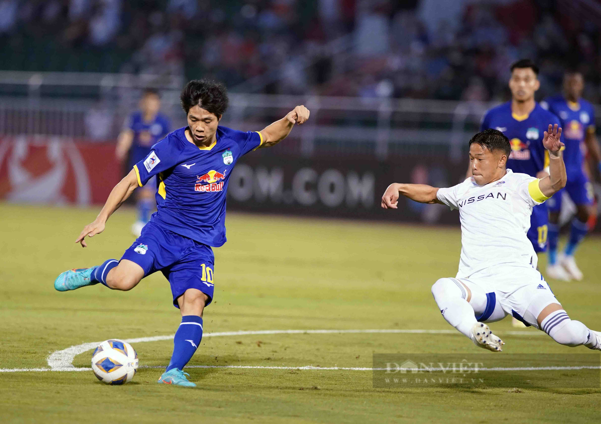 HLV Kevin Muscat: 'Chúng tôi gặp nhiều khó khăn trước HAGL' - Ảnh 1.