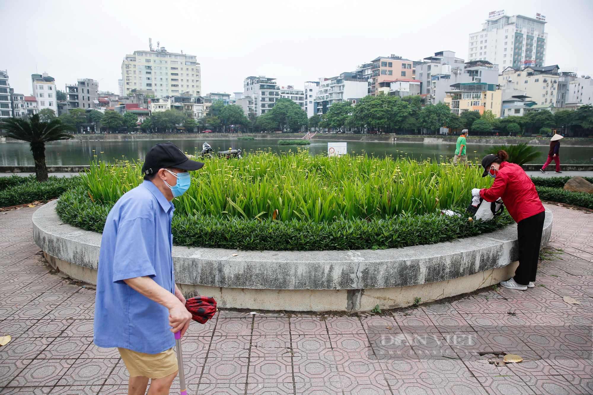 Cận cảnh khu vực hồ Ngọc Khánh sắp được Hà Nội triển khai thành phố đi bộ - Ảnh 9.