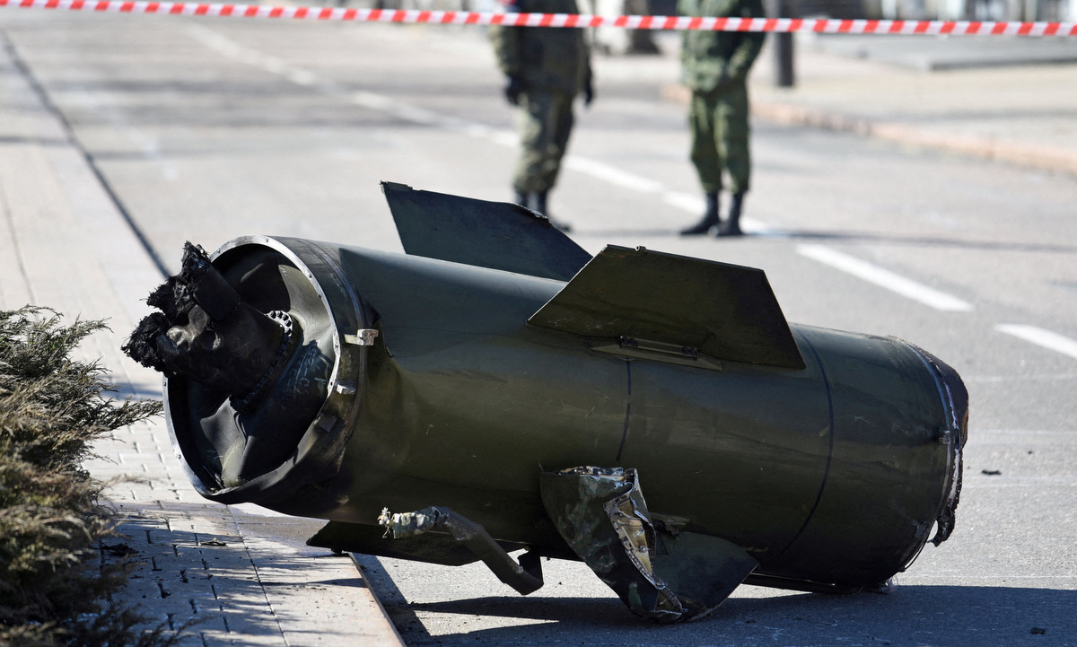 Russia-Ukraine war on April 16: Ukraine fired Tochka-U missiles to attack Russian troops, fierce fighting around the steel 