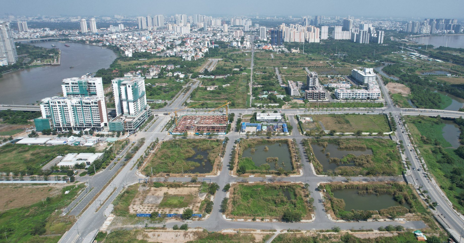 The Ministry of Construction proposed “hot” solutions to handle violations of land auctions, a typical example of Thu Thiem case