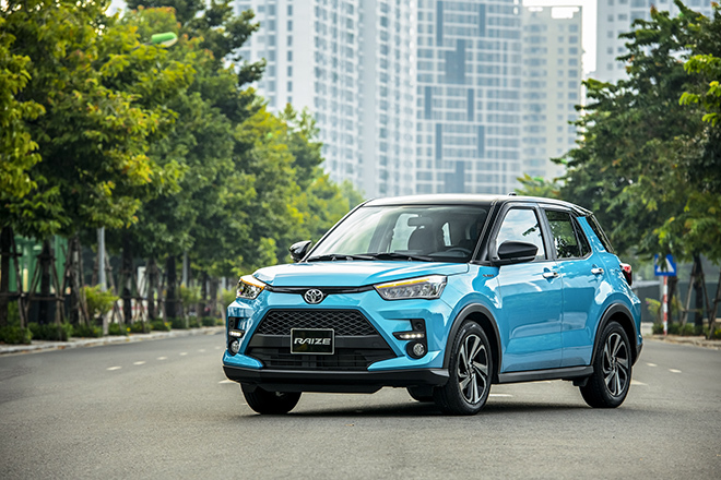 Toyota Raize lần đầu bán vượt KIA Sonet tại Việt Nam - Ảnh 1.