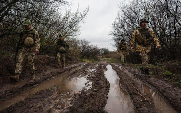 Quân đội Ukraine gặp thuận lợi bất ngờ ở miền đông
