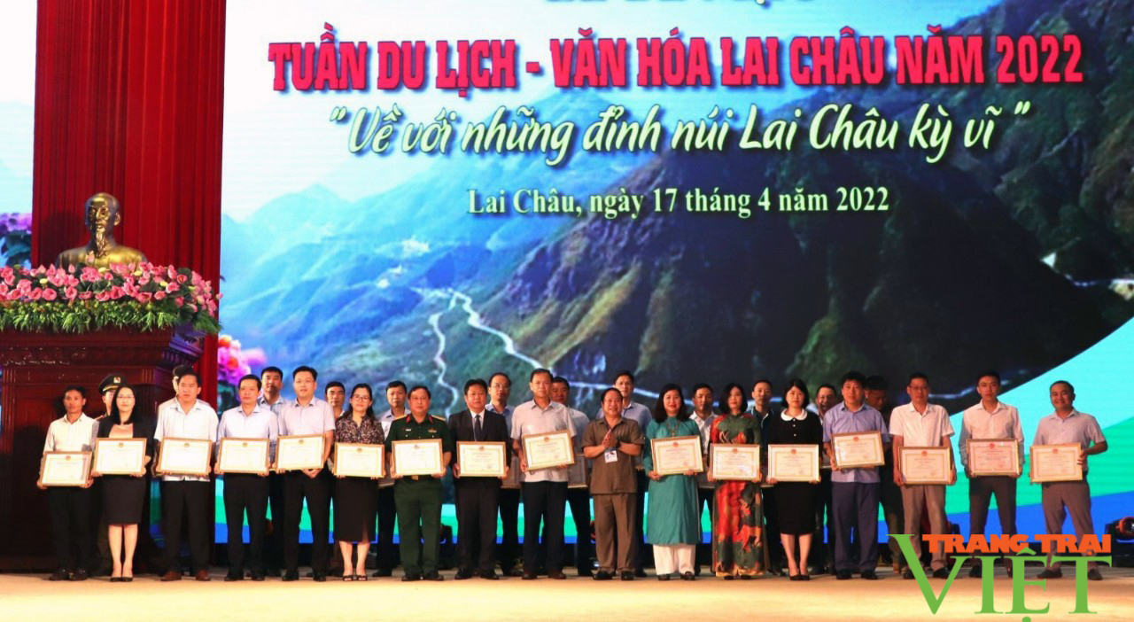 Bế mạc Tuần Du lịch – Văn hóa Lai Châu năm 2022    - Ảnh 3.