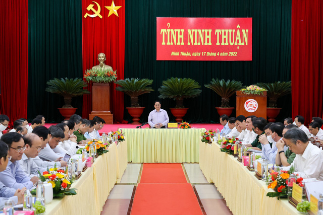 Thủ tướng chỉ ra nguyên nhân khiến Ninh Thuận - mảnh đất hội tụ nhiều giá trị khác biệt nhưng chưa phát huy đúng tầm - Ảnh 1.