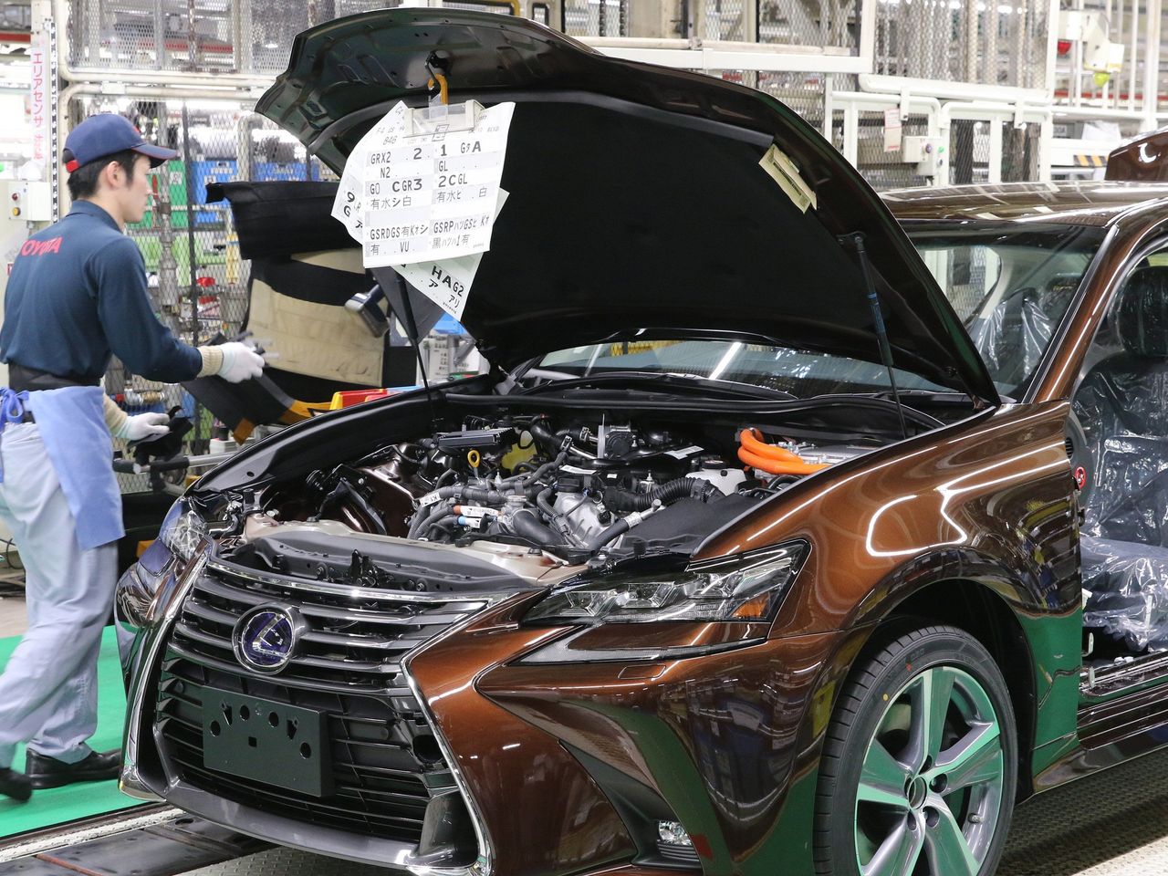 Toyota cuts production to ease strain on beleaguered suppliers.  Photo: @AFP.