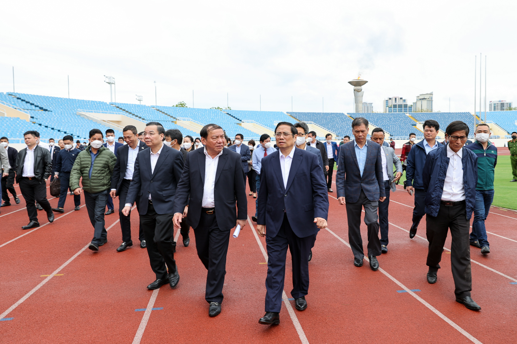 Thủ tướng động viên đoàn TTVN, kiểm tra công tác chuẩn bị SEA Games 31 - Ảnh 6.