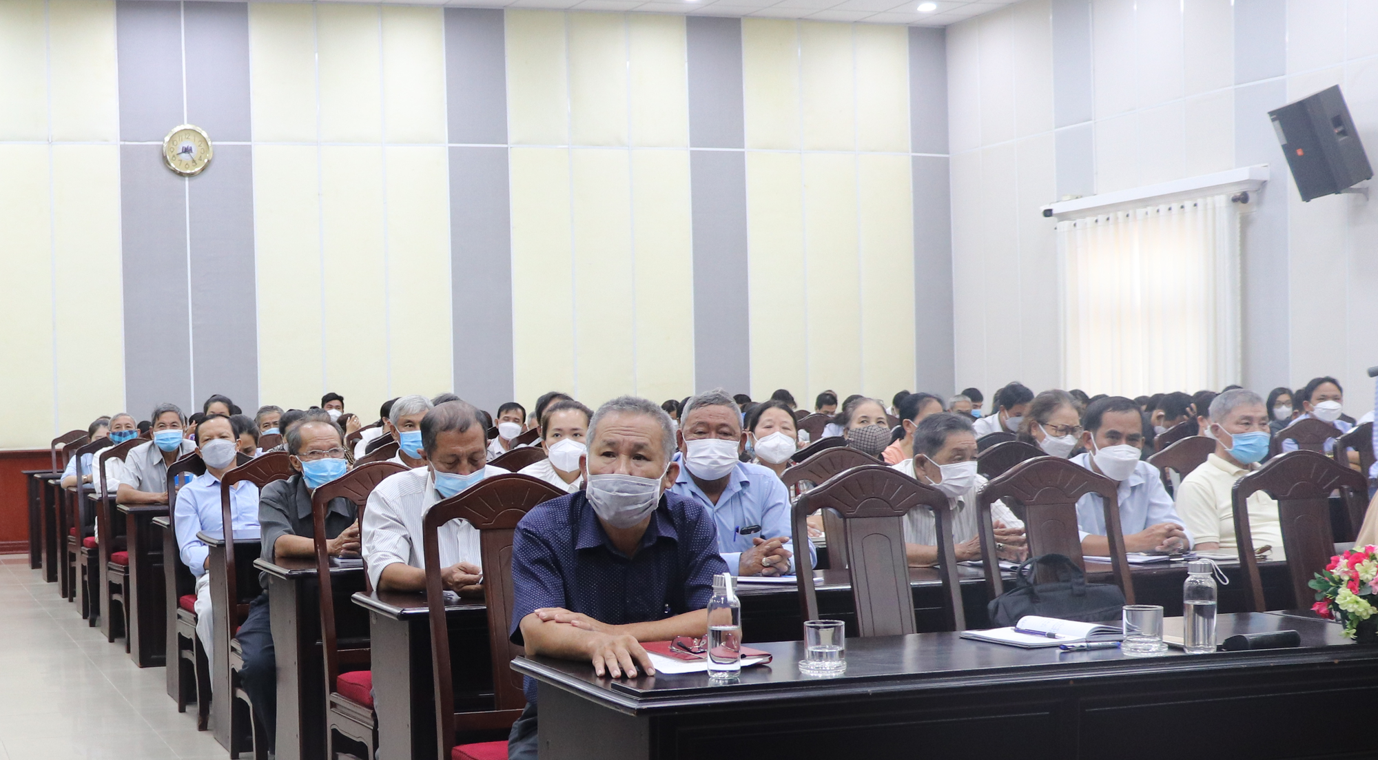 Bình Thuận: Hàng trăm nông dân đi học cách tuyên truyền về an toàn giao thông  - Ảnh 3.
