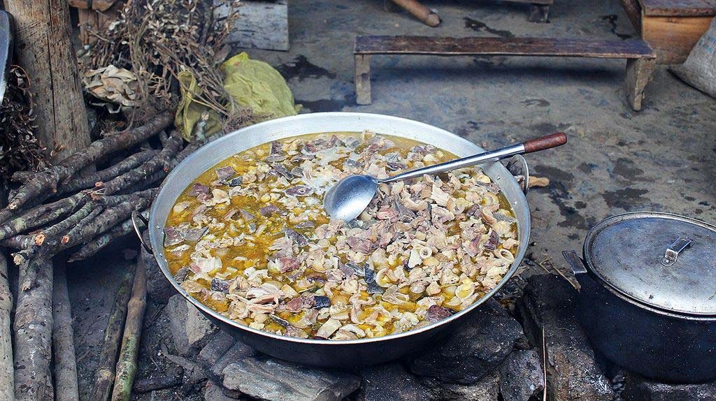 Tourists stunned with the dishes heard the name were scared, smelling the haunted smell - Photo 2.