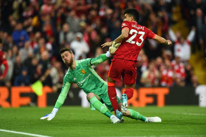 Liverpool lên đỉnh bảng Premier League, HLV Klopp nhắc tới sự hoàn hảo - Ảnh 1.